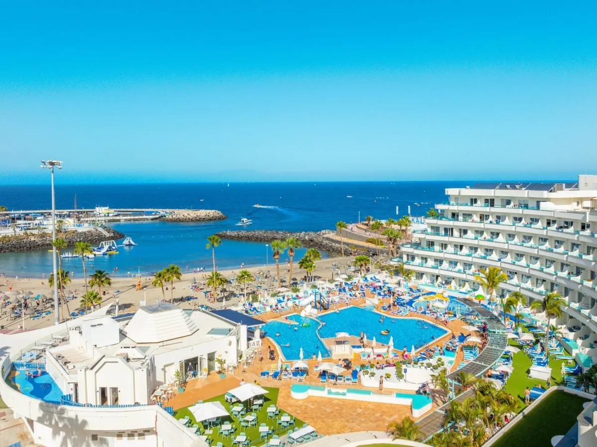 HOVIMA La Pinta Beachfront Family Hotel