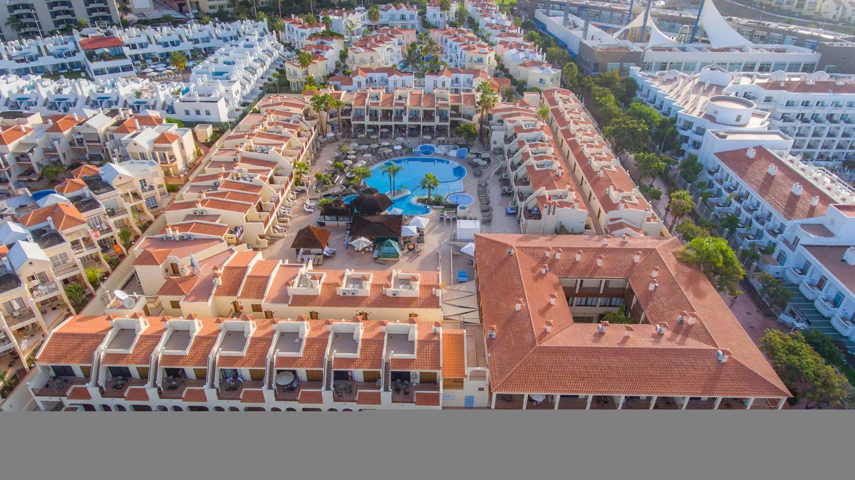 Royal Sunset Beach Club