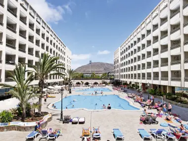 Kn Aparthotel Columbus